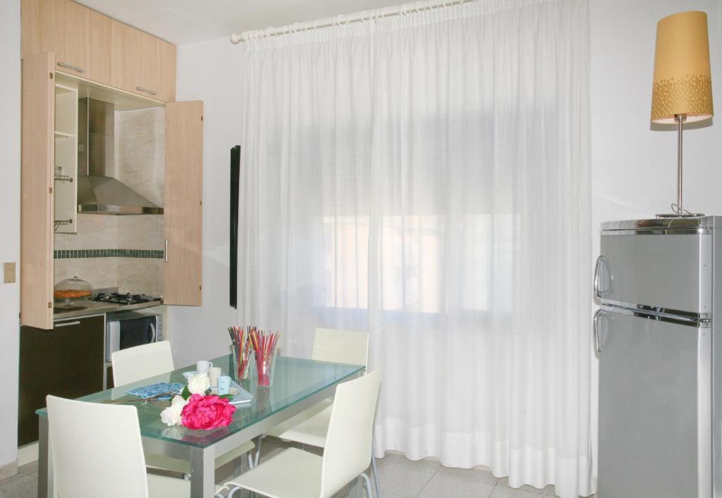 Residence Internazionale Rimini Ruang foto