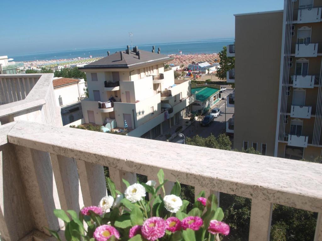Residence Internazionale Rimini Bagian luar foto